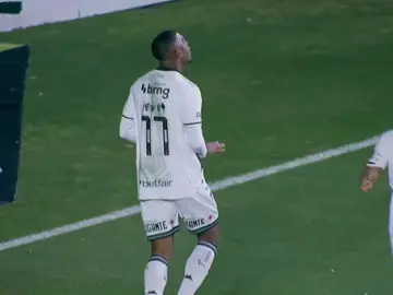 Só não entra em São Januário!  . . . #vasco #cruzeiro #brasileirao 