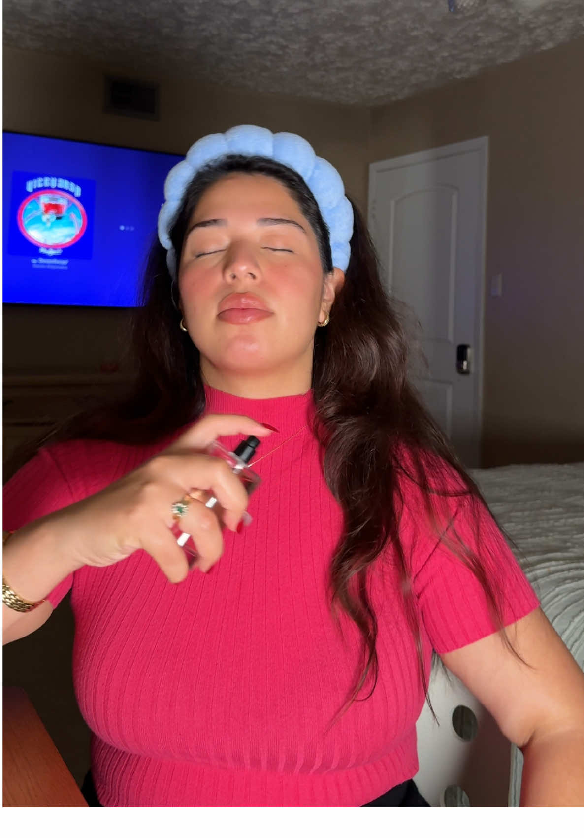 Oh how I love doing grwms 🙈💓💗 also excuse my dopey ear 👂😆@belif USA @SHISEIDO @SALT & STONE @Rare Beauty @Naturium @Kosas @Fenty Beauty @ILIA Beauty @Vaseline #grwm #houstoninfluencer #smallcontentcreator #singlemom #microinfluencer 
