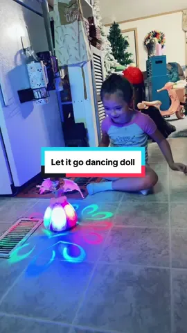 Let it go, interactive, dancing, doll.  #LetItGo #Doll #giftsforkids #christmasgiftideas #toys @TJ Global 