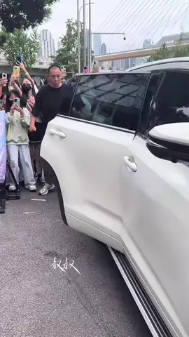 Ai vậy #tffamily_4th_generation #fypシ゚viral 