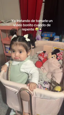 No me puedo descuidar ni un minuto de ella 🤦🏻‍♀️😅#babygirl #fyp #foryou #paratiiiiiiiiiiiiiiiiiiiiiiiiiiiiiii 