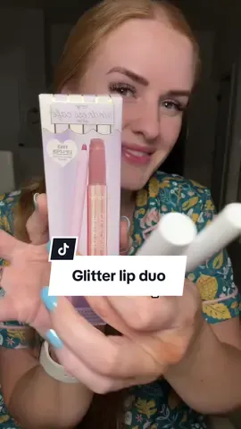 With a FREE LIP LINER 🤯 #tarte #tartecosmetics #tarteholidaysets 