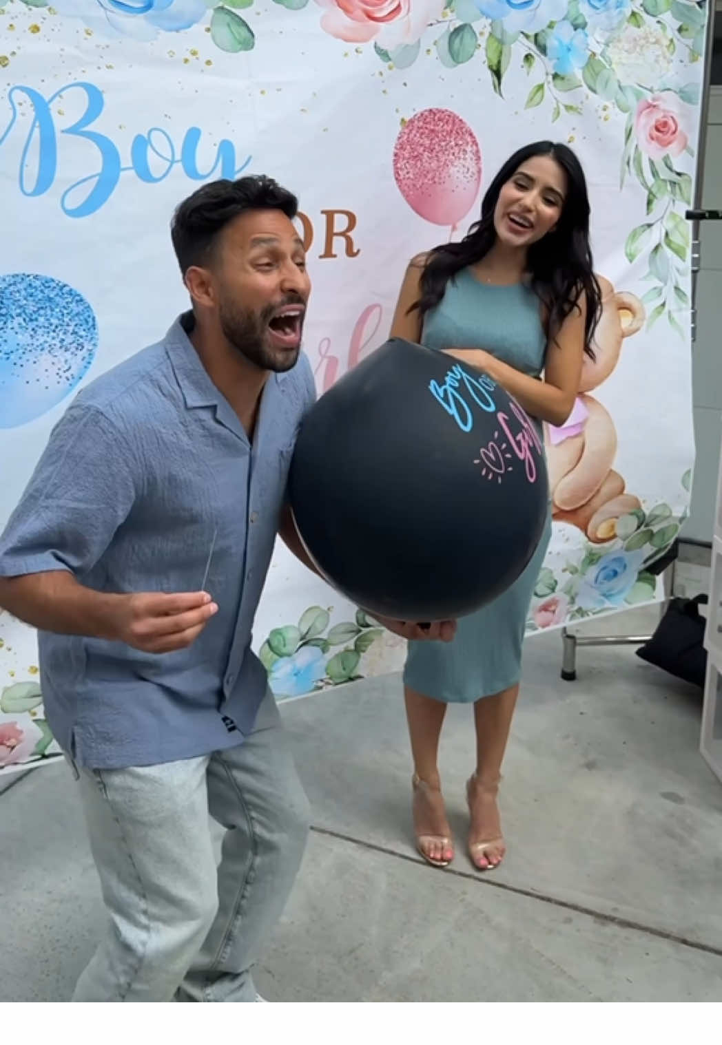 Gender reveal gone wrong 🥲⚫️