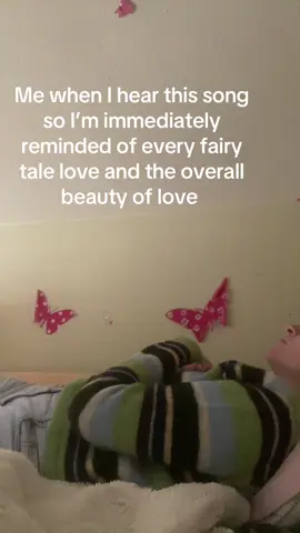 CERTAIN AS THE SUN 🗣️🗣️🗣️RISING IN THE EAST 🗣️🗣️🗣️TALE AS OLD AS TIME 🗣️🗣️🗣️#beautyandthebeast #disney #taleasoldastime #fairytale #disneyprincess 