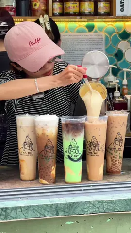 Dẫn ông xã đi mua nước thoii 🤭🤭 #phache #viral #tphcm #uongcungtiktok #saigon