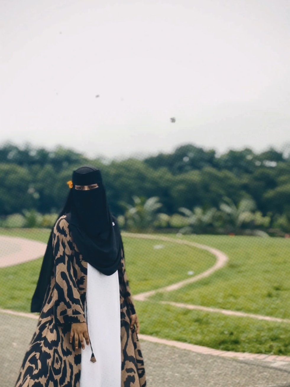 কাউকে দুঃখ দিয়ে বেঁচে থাকার চেয়ে দুঃখ নিয়ে বেঁচে থাকা অনেক ভালো 😊😊#voice #fypviral #fypviralシ #plzsupport #foryoupage 