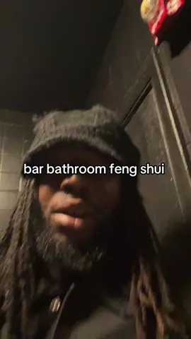 i’ve seen some dastardly bar bathrooms #fengshui #fengshuiguy #bathroom #review #fyp 