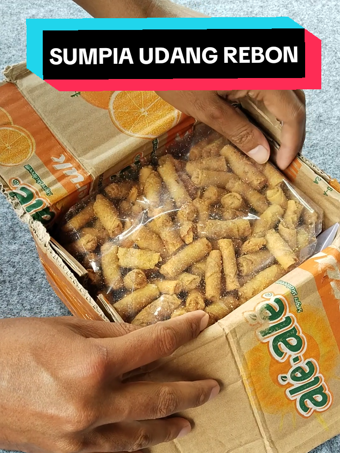 sumpia udang rebon cocok buat cemilan, jadi favorit di keluarga.  #sumpiaabon #sumpia #cemilan #makanan 