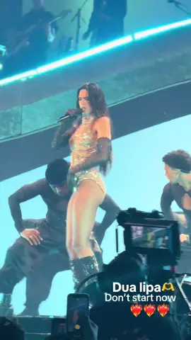 @Dua Lipa 🫀❤️‍🔥🫶 #miami #dontstartnow #dualipa #kaseyacenter 