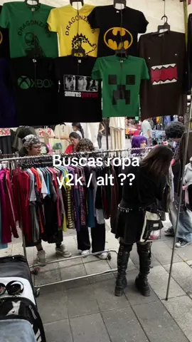 TODOS LOS SÁBADOS EN TIANGUUS CULTURAL GDL Con @ᑭᎥᑎ᙭  #y2k #alt #bazar #baggy #gdl 