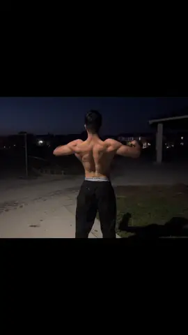 Night aesthetics #fyp #xyzbca #night #gymmotivation #fearless 