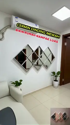 Kaca dinding mewah 10 pcs, ukuran 16x16 cm, frame cantik & asli 😍 Bikin ruangan makin luas, estetik, dan bikin tamu salfok! ✨ Harga lagi ambyar, buruan cek keranjang kuning & amankan sekarang, Bunda! 💛 🔖 Hashtag: #KacaDinding #HiasanDinding #DekorasiRumah #InteriorEstetik #RoomDecor 