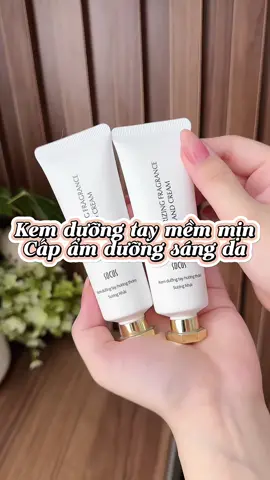 Xài thử đi mấy bà thơm mà da tay nó mềm lắm nè #kemtay #kemduongdatay #duongdatay #lamdep #chamsocda 