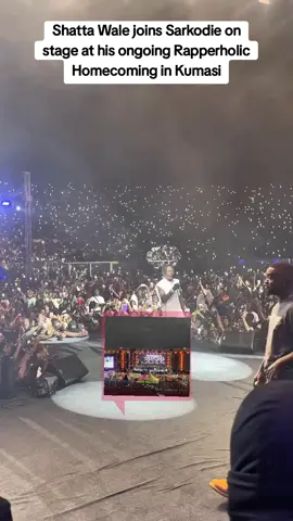 Shatta Wale joins Sarkodie on stage at his ongoing Rapperholic Homecoming in Kumasi