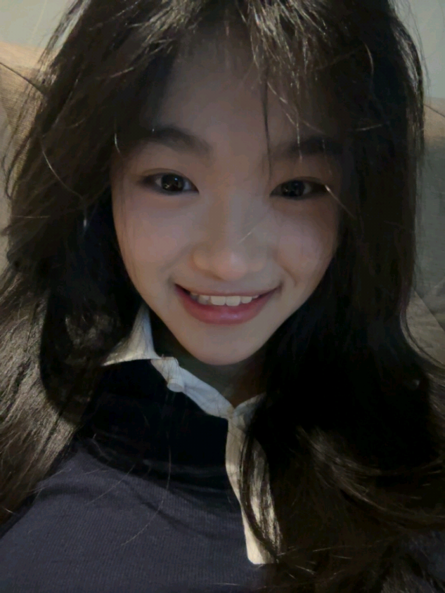 waduhh erinee 😳💗 ib: @𝙥𝙧𝙨𝙩𝙙𝙖𝙣𝙣 𝖋𝖙 𝗔𝗣  .  .  .  .  .  #jkt48 #jkt48newera #erinejkt48 #catherinavallencia #fyp 