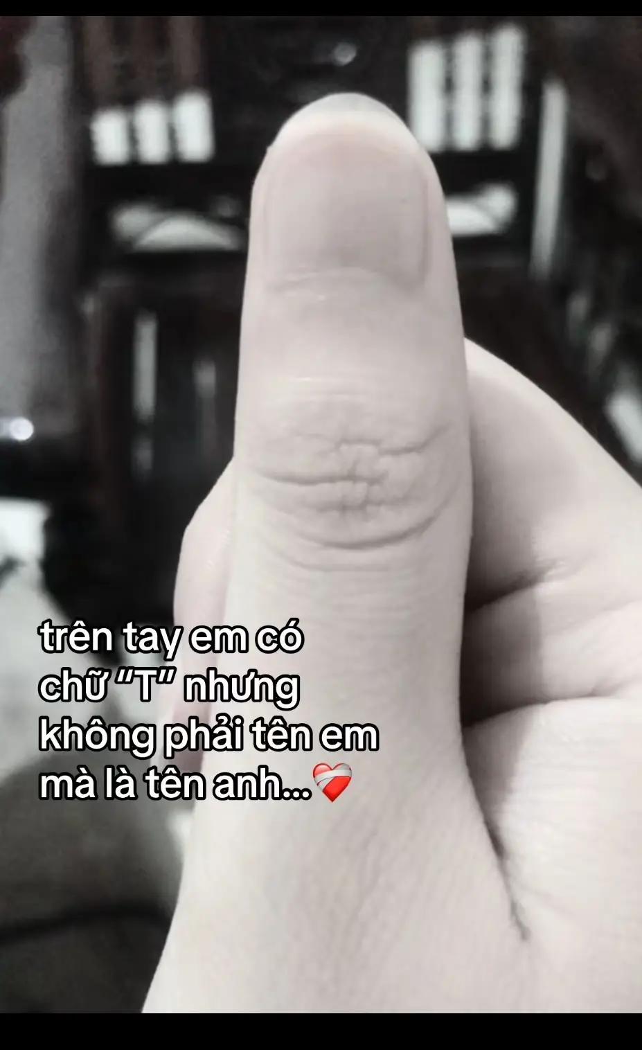 thấy tin nhắn T  cười như điên thấy tin nhắn bạn ko thấy tin nhắn anh buồn hiu lun