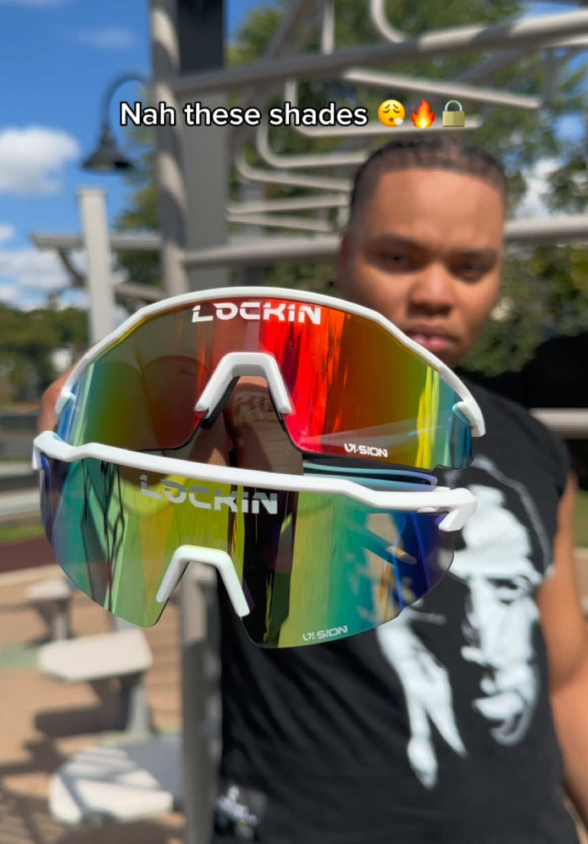 Which color you taking red or blue ? 