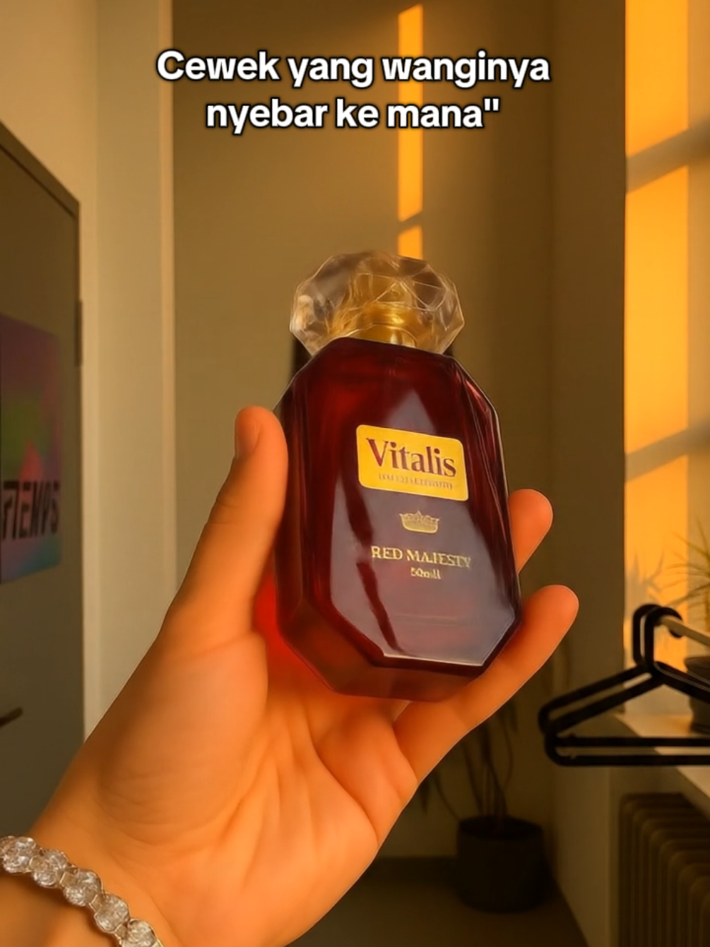 Rekomendasi Parfum Cewek Mewah Wangi Tahan Lama #parfum #parfumlokal #parfummurah #parfumcewek #parfumtahanlama 
