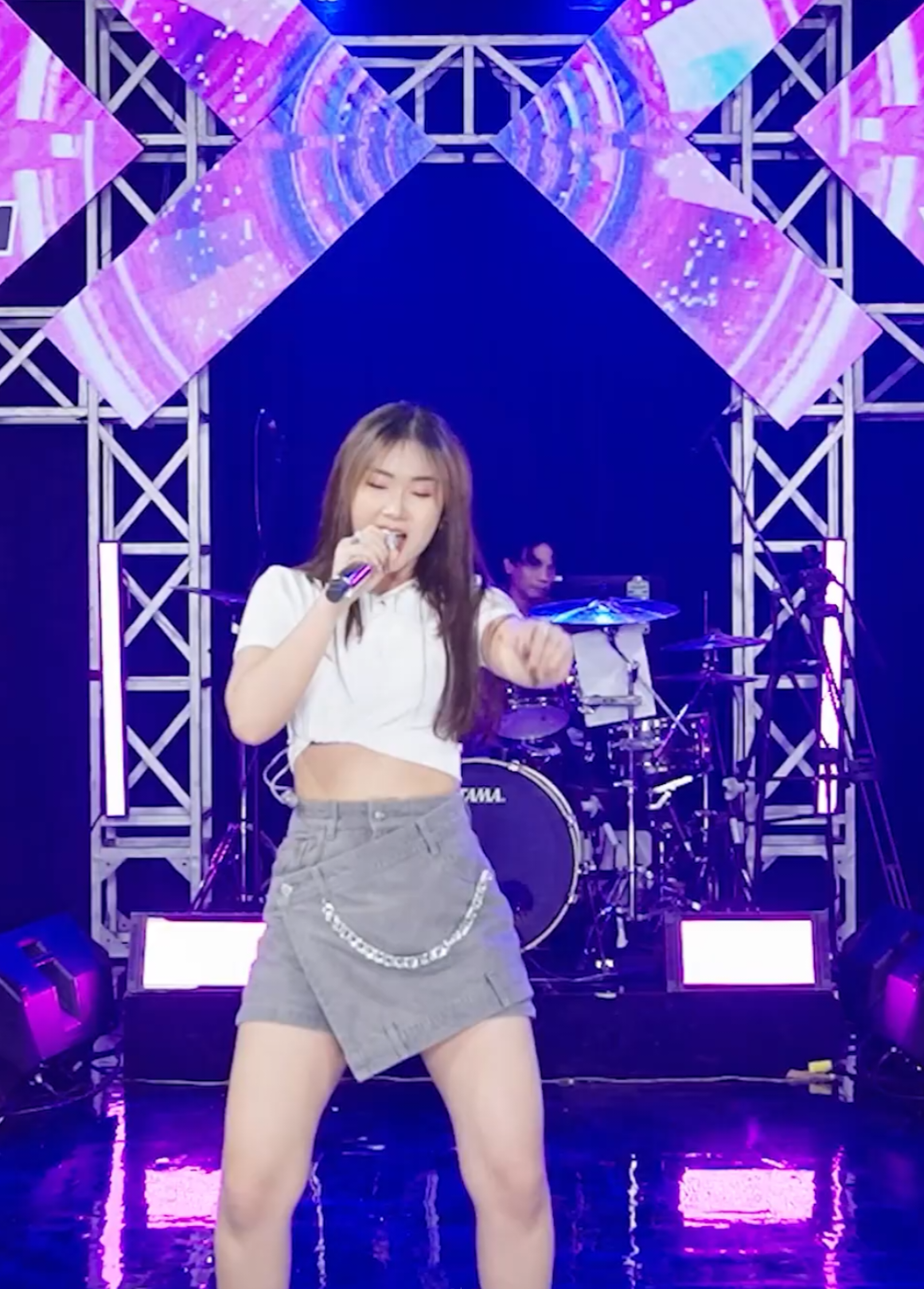 Tansah eling omongmu Naliko kowe pamit rabi Kaget atiku ngene rasane Ajur sak jroning dodoku TITLE : ATIKU AJUR  SINGER : DIKE SABRINA  MUSIC : SERA PRODUCTIONS YTC : 77 MUSIC #zaxepreels #atikuajur #dikesabrina 