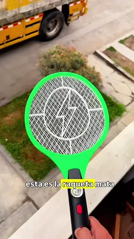 ✨ ¡Despídete de moscas y mosquitos en segundos! 🦟⚡ Con la raqueta mata moscas recargable Beston los eliminas fácil y rápido. 🔦 Además viene con linterna integrada para que no se escape ni el último bichito. 🎨 Disponible en verde, rojo y naranja. 📍 Encuéntrala en Galería La Cochera, tienda 117 o en nuestra web 👉 www.beston.com.pe #bestonperu #raquetamatamoscas #mosquitosnomás #viralentiktok #moscasfuera 
