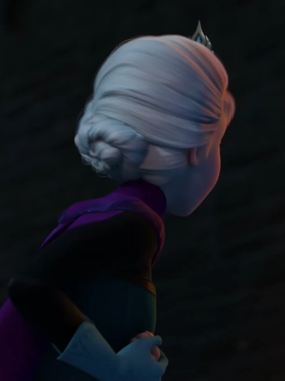 golden brown                    #frozen #elsa #elsaedit #edit #fypppppp