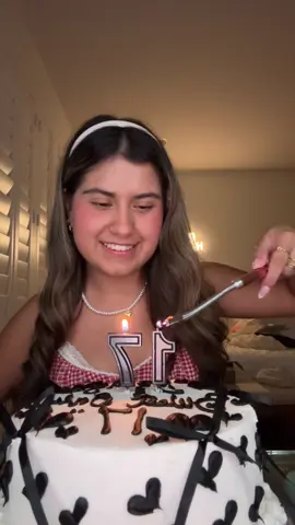 officially 17! ⭐️ tysm for all the bday wishes love u all xx #birthday #birthdaygirl #17thbirthday #viral #fyp 