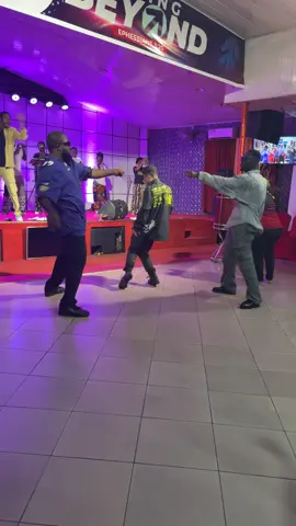 #sundayservice #videoviral #methodist_church #tiktokindia #energy @Beyou Comedy😂 @Shatta wale @Eyiram Comedy @Her Excellency Nana A. McBrown @Man Stevoo🦅 @TIᗰOO TᕼE ᑭᖇOᗰOTEᖇ @Abenarh Pokuarh🌝❤️🫂🌏💍 @𝔖𝔥𝔬𝔡𝔡𝔦𝔷@TV🇬🇭🇺🇸 @💧Ⓜⓡ Ⓐⓖⓨⓔⓘ @Afrozig🇬🇭🇬🇭 @Church. Dancer 5 @🪮Afro_Rexxy @Katicious @Armstrong_Walker 👑✨ 