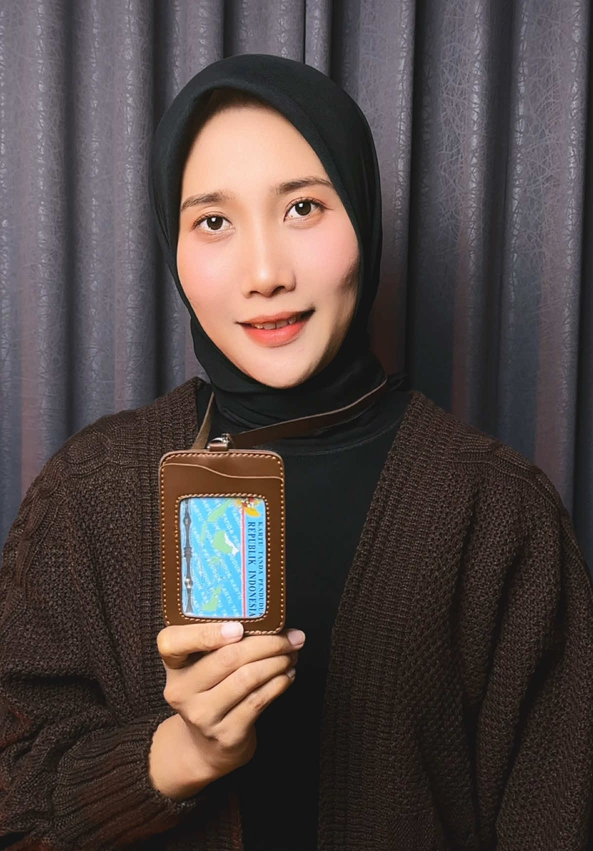 Rekomendasi ID Card holder name tag 3 slot kartu kulit sintetis #holderidcard #idcard #nametag 