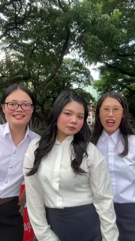 Libur dulu belanja merch nya, konten graduation belum selesai tauu 🤣 #fyp #chulalongkornuniversity #mahasiswa 