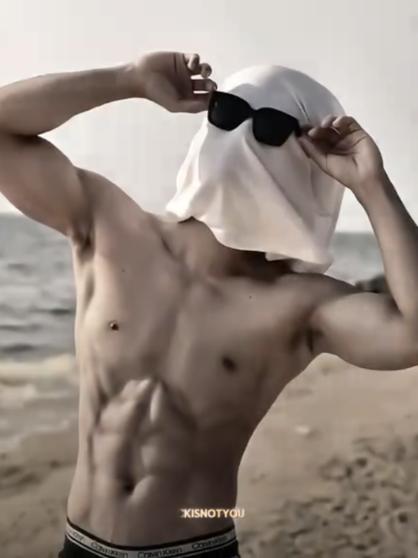 chunky chunky chunky ~ plumpy plumpy plumpy  #foryou #viral #bigandchunky #ohmpawat #煮螃蟹 - @realohmpawat 