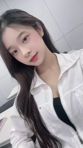 Xinh như bông tuyết kia 😗#유학생🇰🇷🇻🇳 #xhtiktok #viral #xuhuongtiktok #xuhuong 
