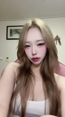 저 사실 여자 좋아합니다