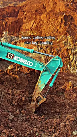 Gak bisa di calling lagi loading#storytambang #kobelco 