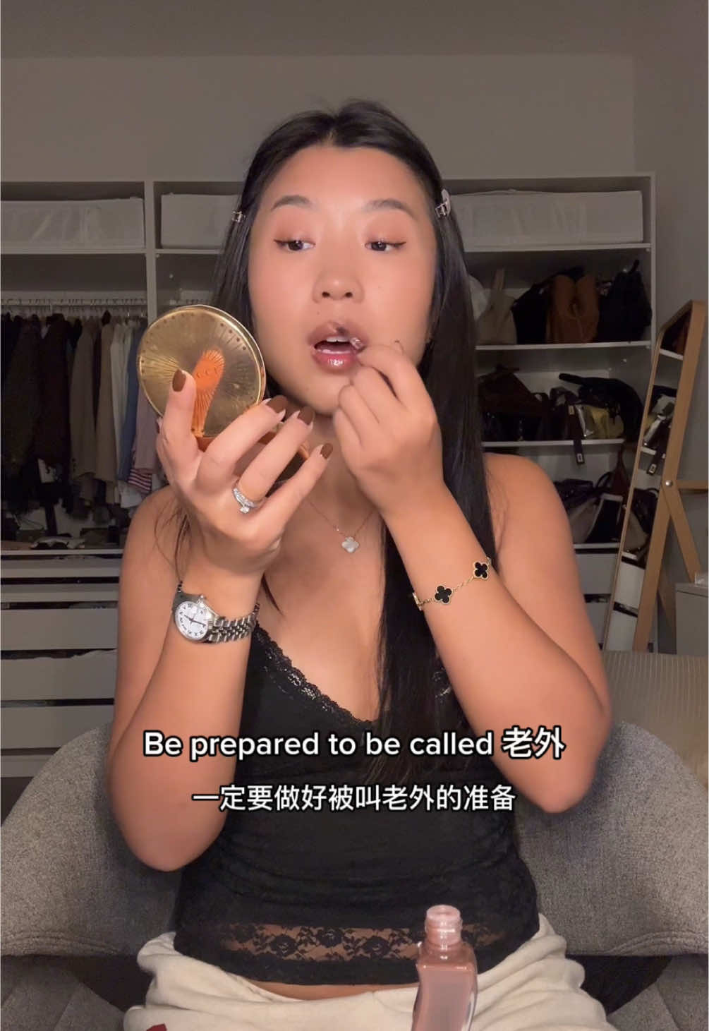 Have you ever been called 老外 Lǎo wài?  Products used: @Clinique face spray  @Glow Recipe watermelon toner  @Caudalie serum  @Saie glowy super gel @Bobbi Brown vitamin face base @Beauty of Joseon sunscreen @Haus Labs foundation, bronzer, blush, concealer  @Fenty Beauty contour  @Anastasia Beverly Hills dipbrow @Diorbeauty eyeshadow  @MUJI無印良品 eyelash curler @cliocosmetics_global kill lash mascara  @Judydoll_official eyeliner @Huda Beauty cherry blossom cake setting powder  @Gisou lip oil  @CAIA Cosmetics glow setting spray   #chineselearning #grwm  