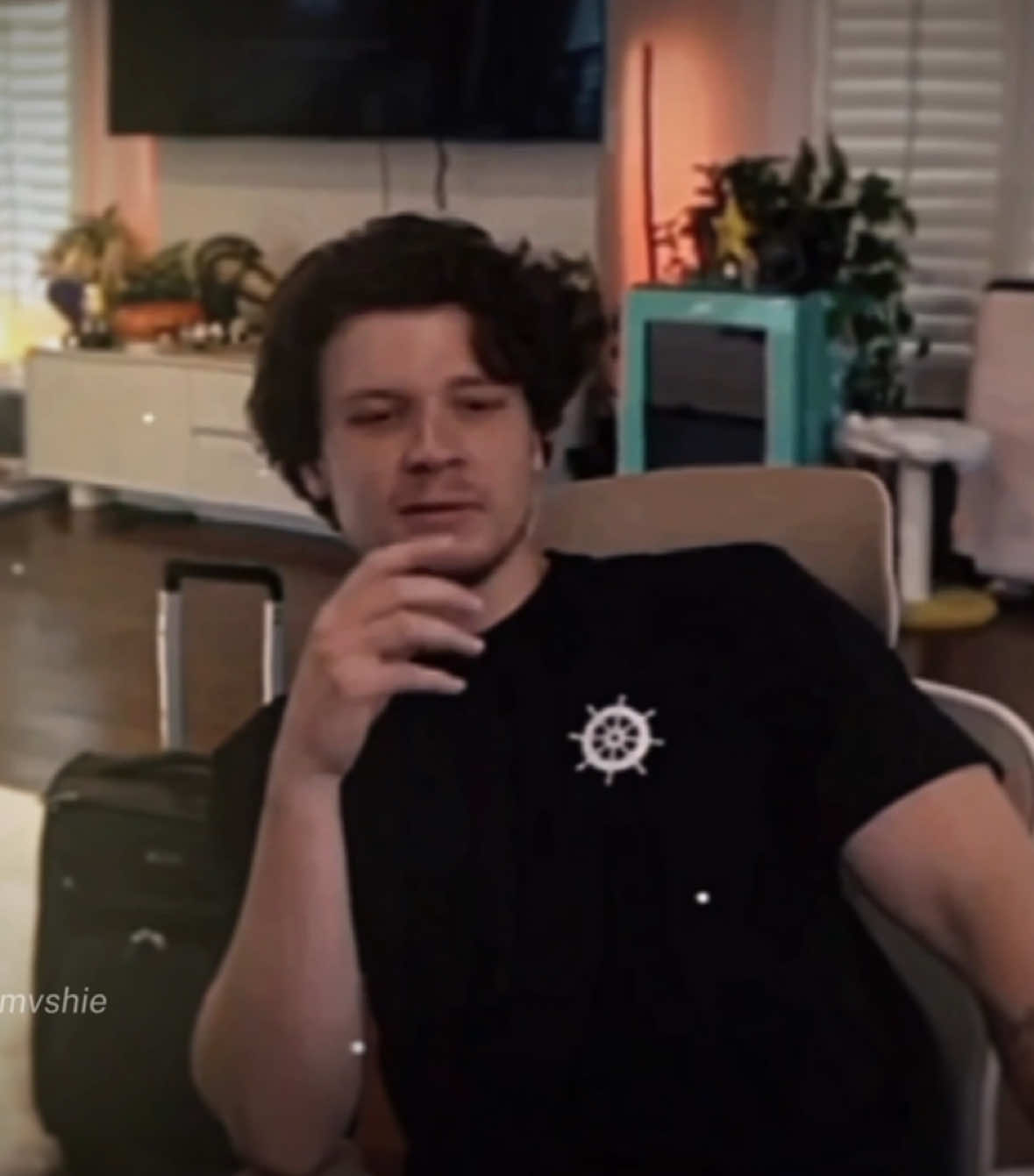 Someone in the comm wanted a rosi edit to this intro a long time ago. This has been rotting in my drafts ( as you can tell by the watermark ) lol #edit #rosi #cinna #fyp #foryoupage @Cinna @Cinna 