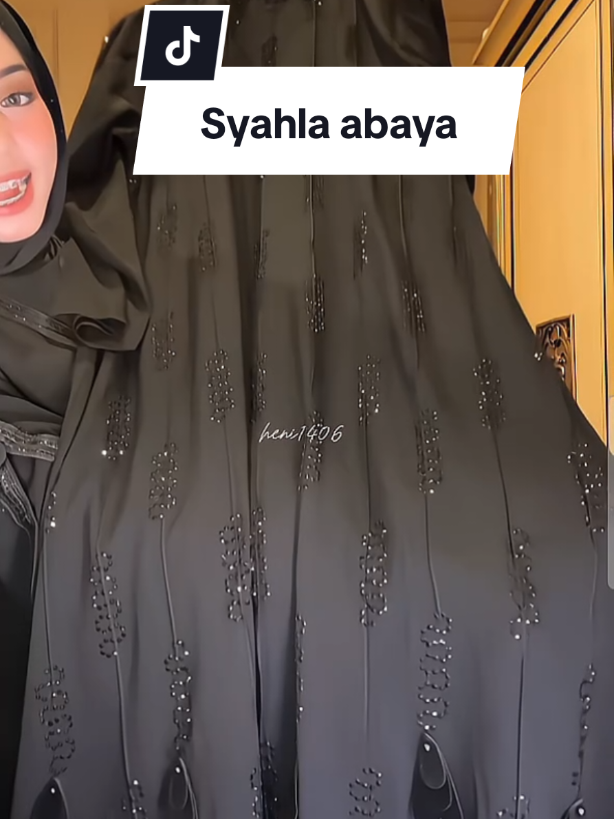 Syahla abaya by Ameera #cuantanpabatas #gajiansale #paydaysale #wibgajian #promoguncang1010 