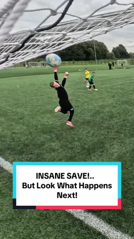 Ronnie’s INSANE Save…But Look What Happens Next! #goalkeeper #highlights #kiddegea #fyp 