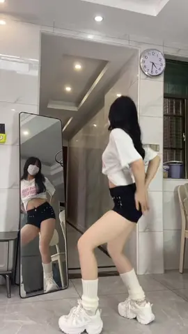 Chào bạn nhớ #dance #xuhuongtiktok #uocxuhuong #dancevietnamtiktok 