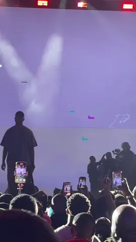 Sarkodie honored Daddy Lumba @Rapperholic home coming #rapperholic 