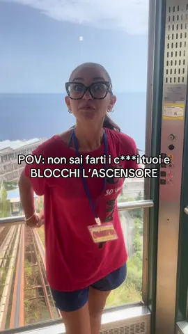 Nuovo creator qui 👀 il tuo follow mi aiuterebbe tanto!  @Chiara♡︎ @OT crew @Obiettivo Tropici  #ascensore #scemo #stupido #elevator #instantkarma 