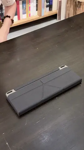 Foldable new iPad keyboard, a portable piece of equipment. Applicable to Apple and Android#iPad keyboard #iPad case #Rotating keyboard #New iPad keyboard #iPad #iPad Pro #Multifunctional iPad keyboard