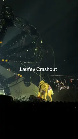 best part of the show @laufey @laufeyland  #laufey #amatteroftimetour