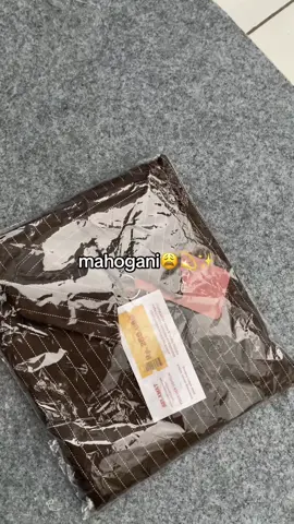 Cantik poll