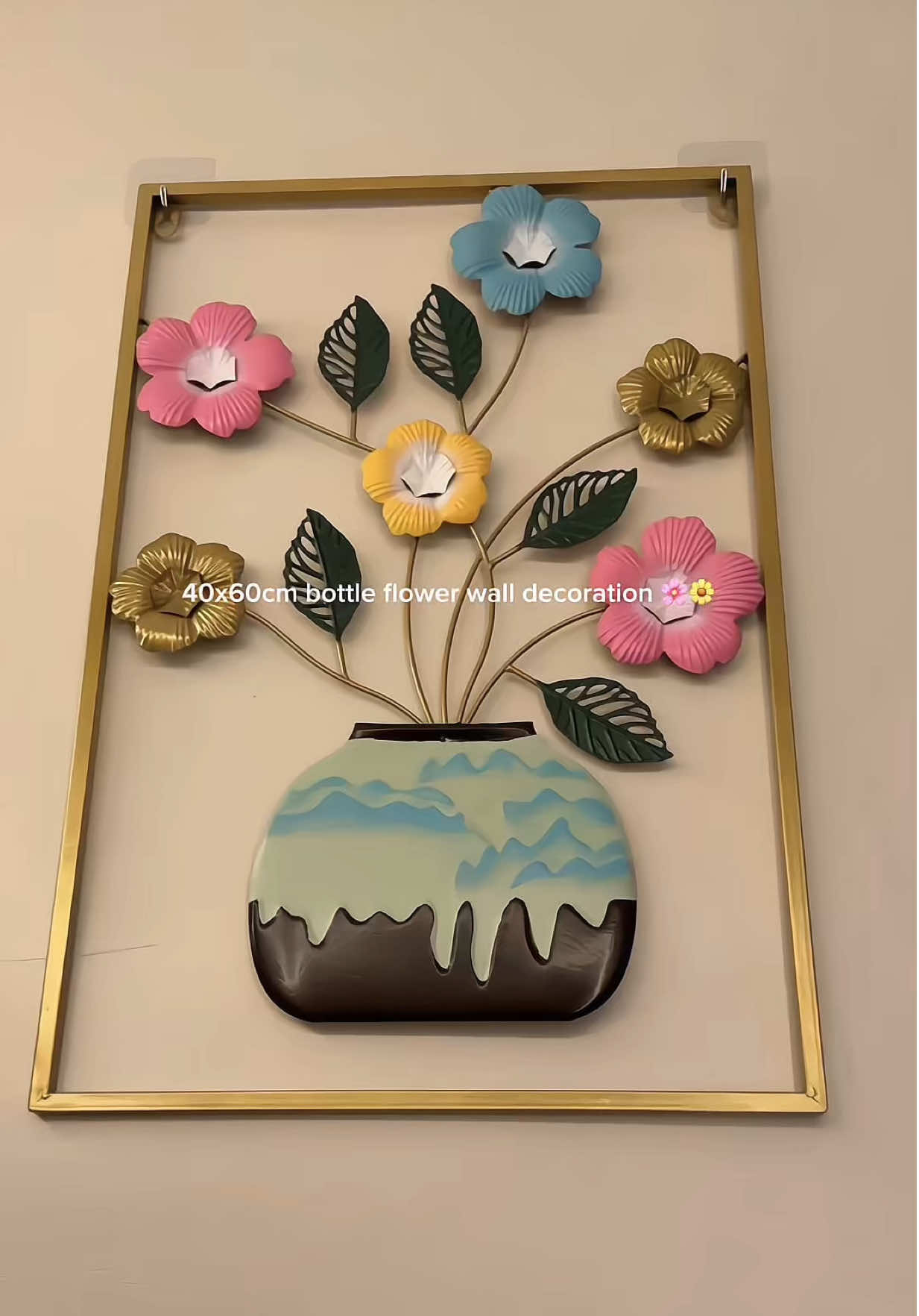 So inlooooveee it so pretty 🥹😫 #walldecor #hangingdecor #flowerdecor #flowerwalldecor #bedroomdecor 