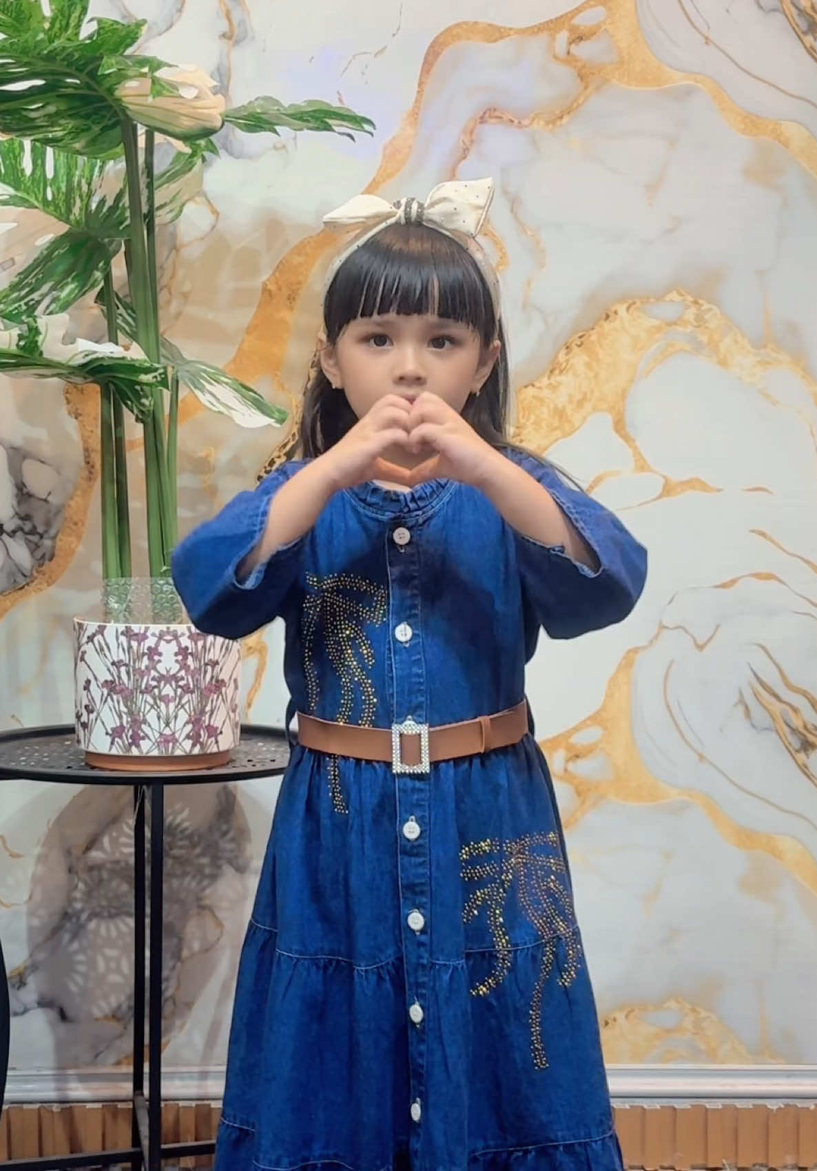 Model terbaru Long Dress Azura❤️😍 #promomakangajian #promoseruweekend #fyp #modelterbaru #gamiskekinian 