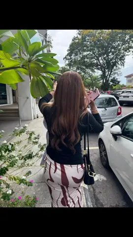 aaa comel gila skirt ni beli beli !! 
