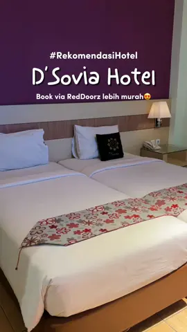 Rekomendasi Hotel 200ribuan di Bandung🙌🏻 lokasi super strategis jaraknya cuma 1km ke stasiun Bandung😍👌🏻 Bookingnya di aplikasi RedDoorz biar harganya jauh lebih murah dan jangan lupa masukin kode voucher YUKNGINEP untuk dapetin diskon tambahan😍✨ #reddoorz #bukasemuapintu #redtravelers #staycationbandung #staycationhematchallenge 