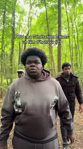 La Gen Z en film d’horreur (2) 😭😭 #humour #pourtoi #fyp #viral #sketch 