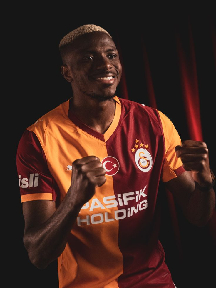 Osimhen'i görüp takip etmeyecek Galatasaraylı YOK . . . #victorosimhen #zephftbl #reklam