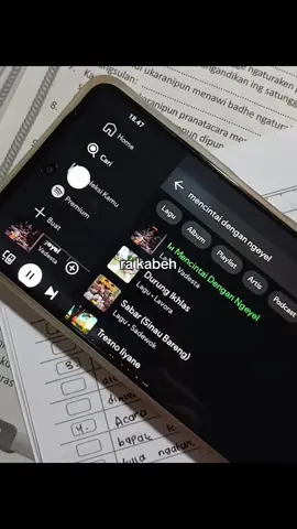 Memncintai Dengan Ngeyel - Vadesta #lyrics #ruanggalau #fyp #vadesta #masukberanda 